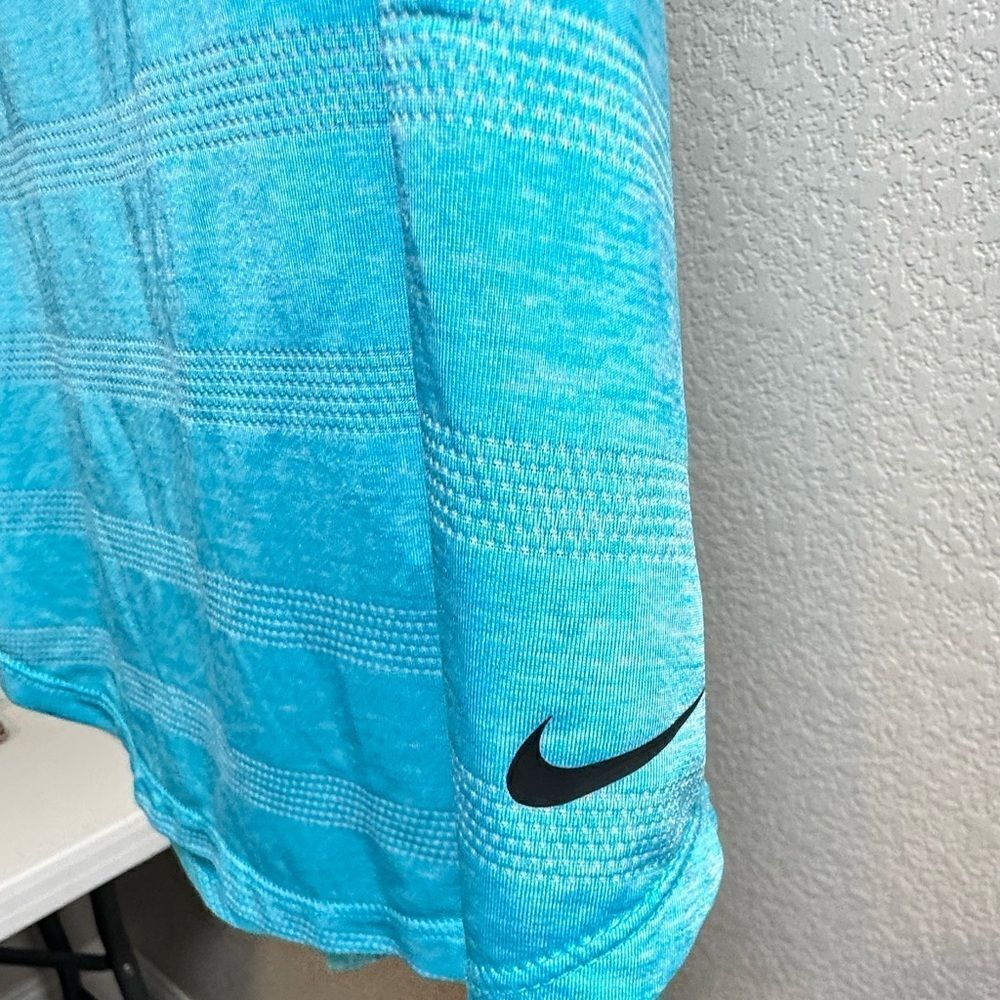 EUC NIKE Women’s Dri Fit Teal Blue Tank Lightweight Activewear Top - Size XS - Picture 6 of 8